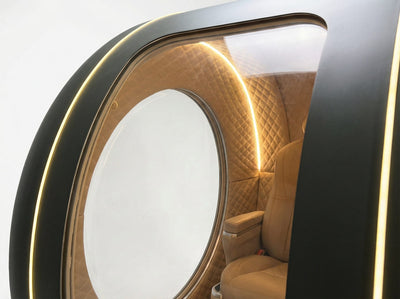 Patrijspoort en loungestoel van de Next Level Hyperbaric 1-seats Deluxe